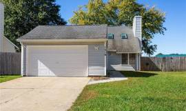 1516 Newport Cir, Virginia Beach, Virginia