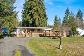 811 SE Crescent Dr , Shelton, Washington