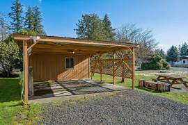 811 SE Crescent Dr , Shelton, Washington