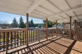 811 SE Crescent Dr , Shelton, Washington