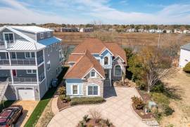 59 Bay Front Place, Hampton, Virginia