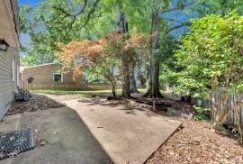 1027 E Little Back River Road, Hampton, Virginia