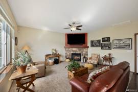 19424 26th Av Ct E, Spanaway , Washington