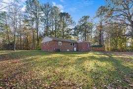 8747 Fire Tower Road, Windsor, Virginia